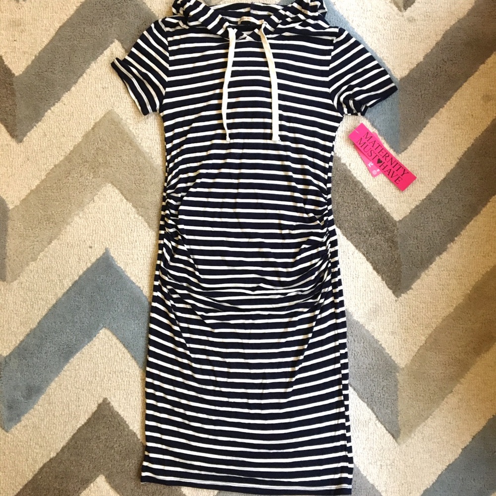 Heart and Hips Jersey Maternity Dress